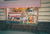 Prodejna Nádražní ulice 1989 Velikonoce